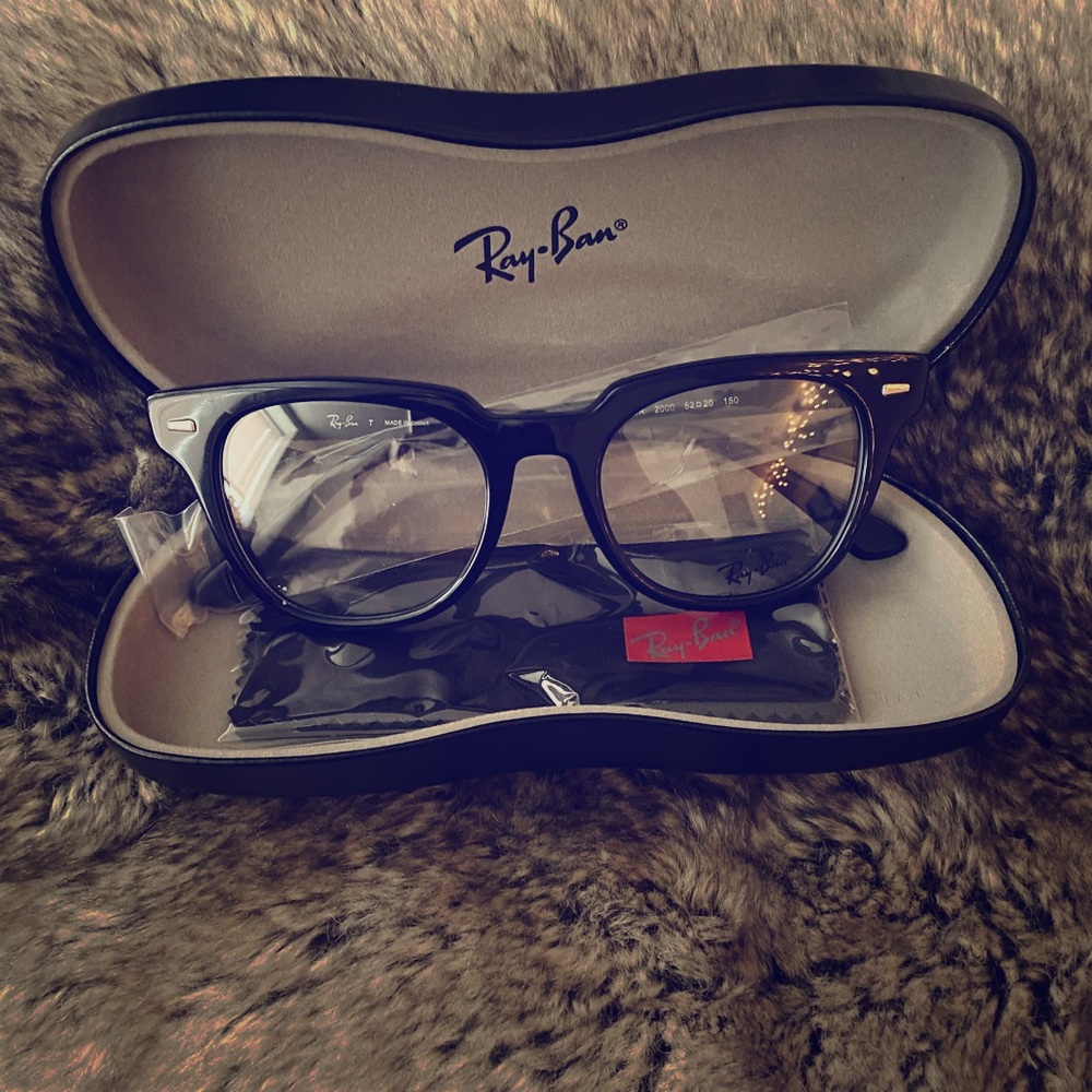 Black Ray Ban Glasses